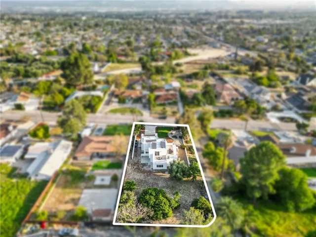 1644 Echo Drive, San Bernardino, California 92404