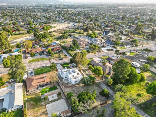 1644 Echo Drive, San Bernardino, California 92404