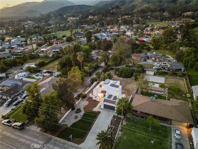 1644 Echo Drive, San Bernardino, California 92404