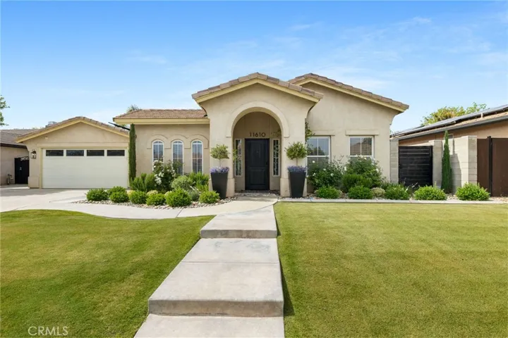 11610 Marazion Hill Court, Bakersfield, California 93311