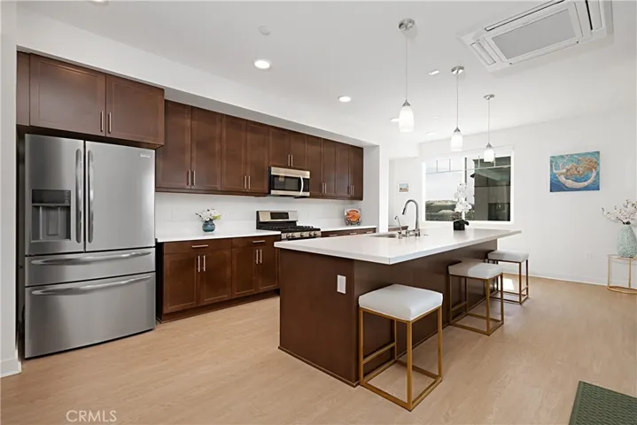 2810 Wagon Wheel Road 303, Oxnard, California 93036