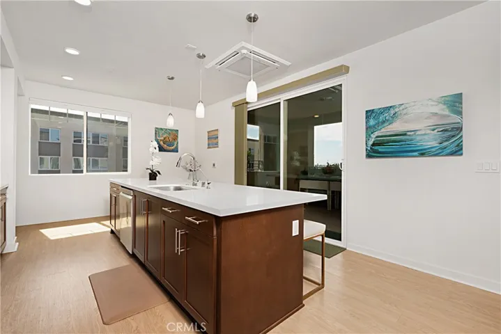 2810 Wagon Wheel Road 303, Oxnard, California 93036