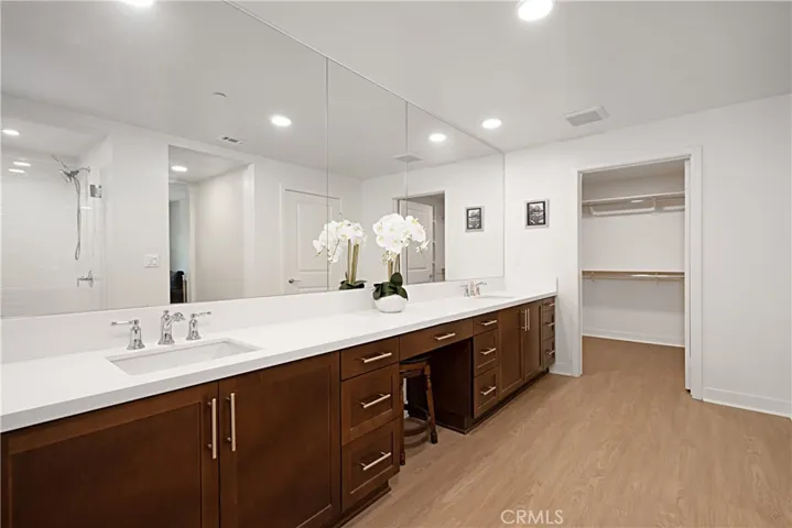 2810 Wagon Wheel Road 303, Oxnard, California 93036