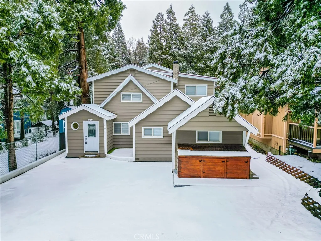 707 Rocky, Crestline, California 92325 home-pic-47