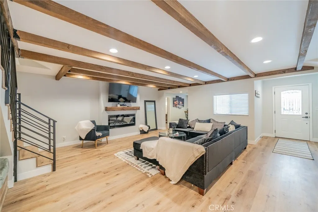 707 Rocky, Crestline, California 92325 home-pic-3