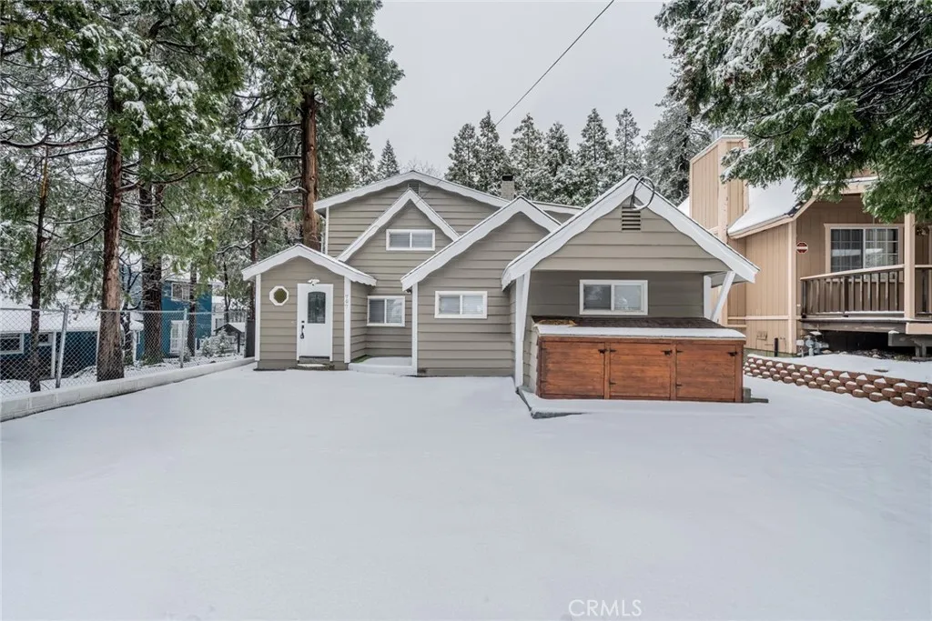 707 Rocky, Crestline, California 92325 home-pic-0