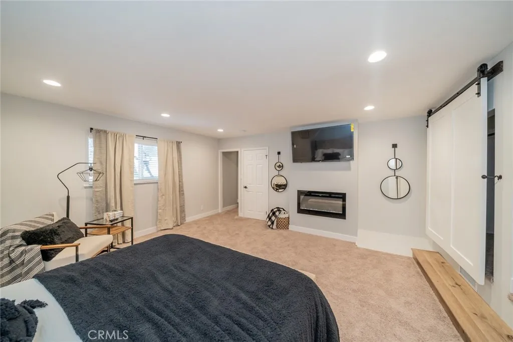 707 Rocky, Crestline, California 92325 home-pic-28