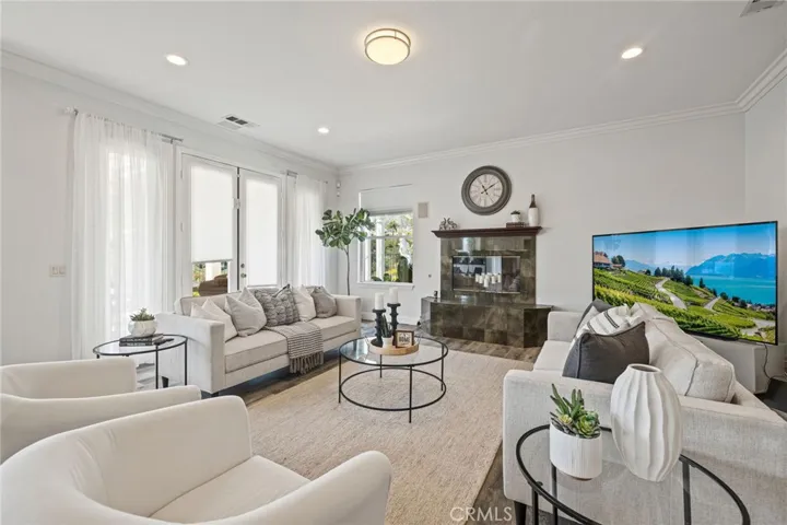 1450 Baldy View Circle, Corona, California 92882