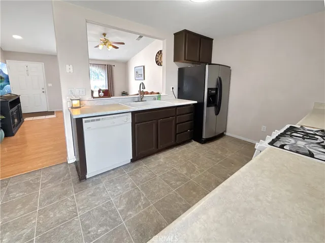 7568 Rachel Court, Winton, California 95388