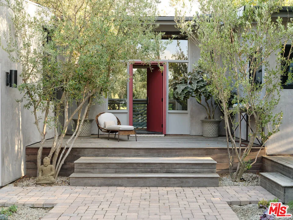 6738 Wildlife Road, Malibu, California 90265 home-pic-2