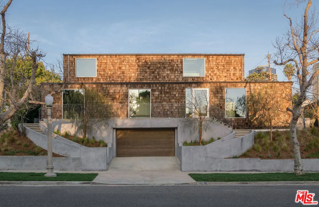 1670 Comstock Avenue, Los Angeles, California 90024 home-pic-21