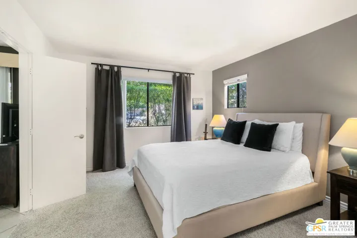 1835 N Via Miraleste 1611, Palm Springs, California 92262
