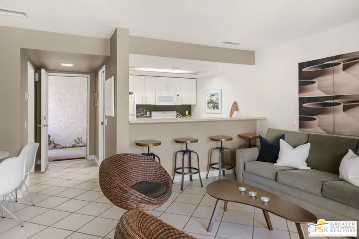 1835 N Via Miraleste 1611, Palm Springs, California 92262
