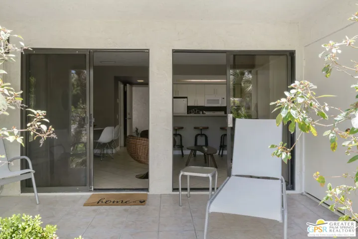 1835 N Via Miraleste 1611, Palm Springs, California 92262