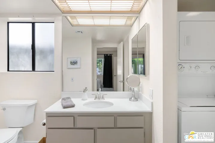 1835 N Via Miraleste 1611, Palm Springs, California 92262