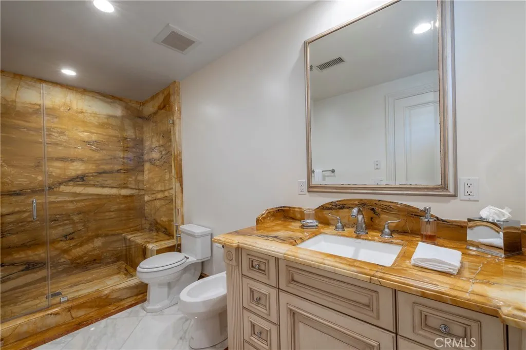 2258 Channel Road, Newport Beach, California 92661 home-pic-32