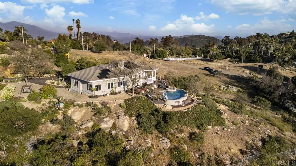 1078 Rainbow Crest Road, Fallbrook, California 92028 home-pic-53