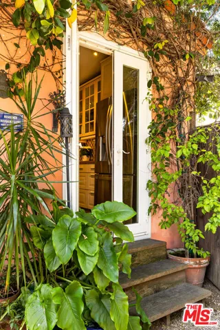 5662 Airdrome Street, Los Angeles, California 90019