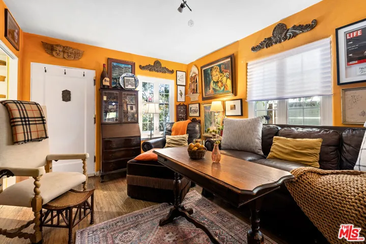 5662 Airdrome Street, Los Angeles, California 90019