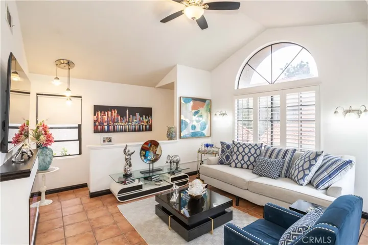 2352 Archwood Lane 50, Simi Valley, California 93063