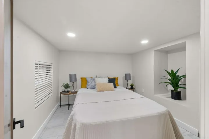 4152 Epsilon Street, San Diego, California 92113