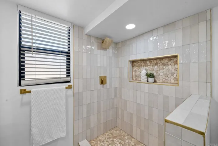 4152 Epsilon Street, San Diego, California 92113