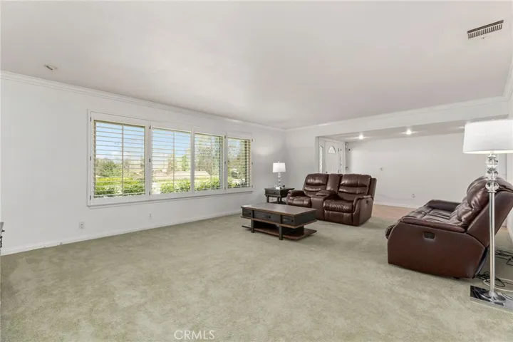 620 E Sunset Drive N, Redlands, California 92373