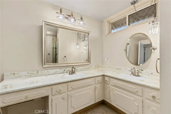 620 E Sunset Drive N, Redlands, California 92373
