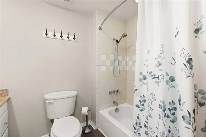 5708 Whitewater Street, Yorba Linda, California 92887