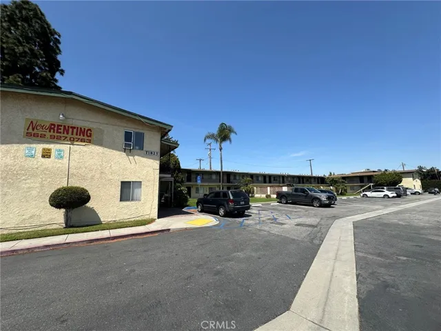 11801 Lakewood Boulevard, Downey, California 90241
