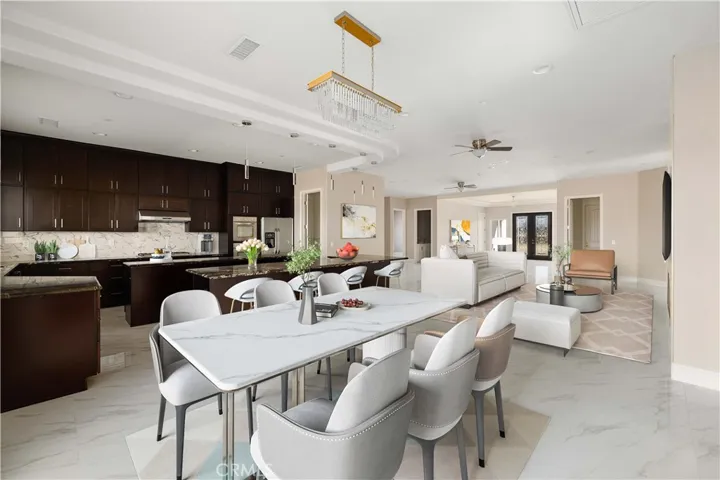 Virtual dining area