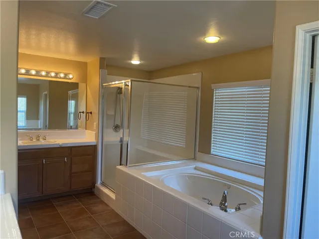 42249 Clairissa Way, Murrieta, California 92562