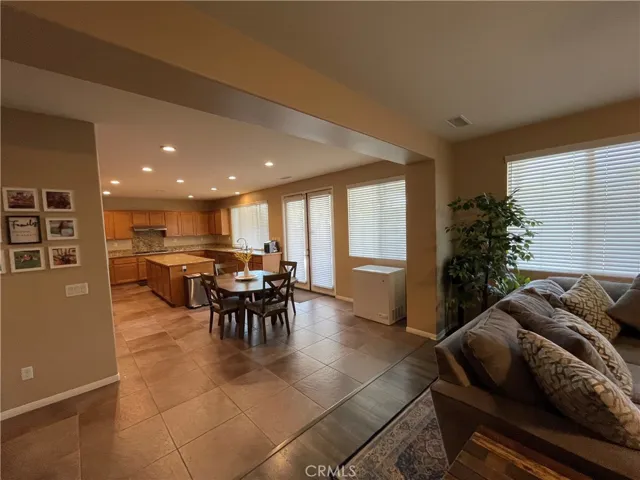 42249 Clairissa Way, Murrieta, California 92562