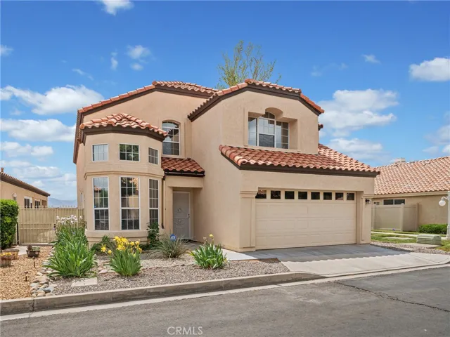 19185 Oak Street, Apple Valley, California 92308