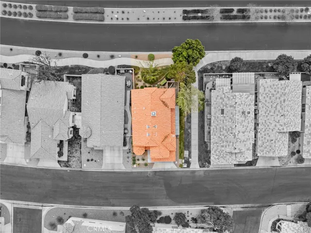 19185 Oak Street, Apple Valley, California 92308