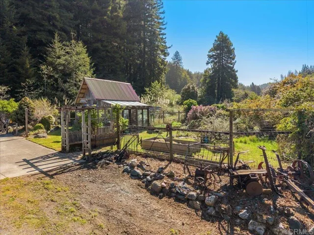 269 Lindholm Lane, Arcata, California 95524