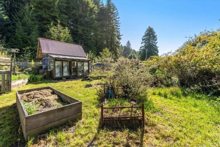 269 Lindholm Lane, Arcata, California 95524