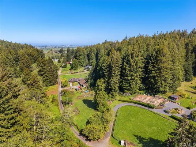 269 Lindholm Lane, Arcata, California 95524