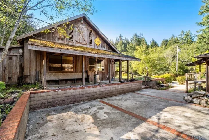 269 Lindholm Lane, Arcata, California 95524