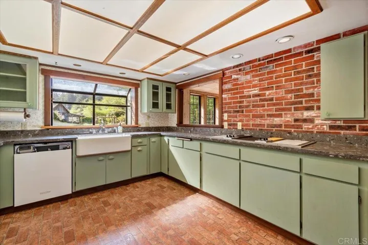 269 Lindholm Lane, Arcata, California 95524