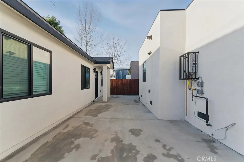 4653 Pine St, Pico Rivera, California 90660 home-pic-35