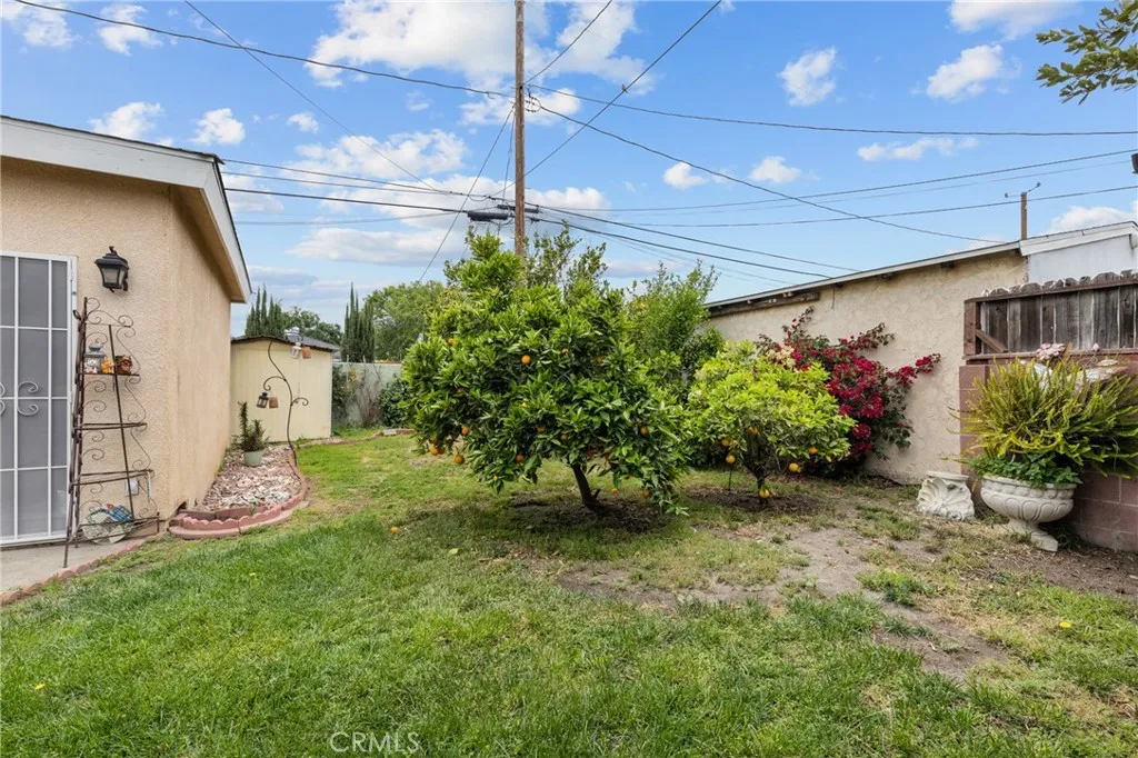 2129 N Valley Street, Burbank, California 91505 home-pic-21