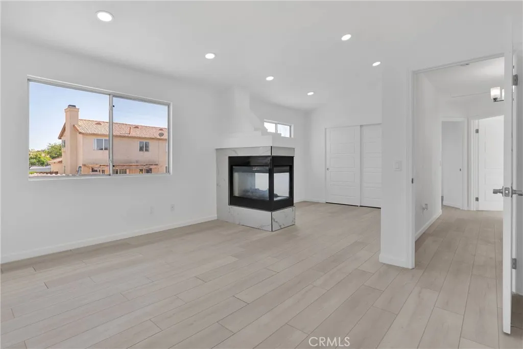 13657 Cordelia Way, Victorville, California 92392 home-pic-19