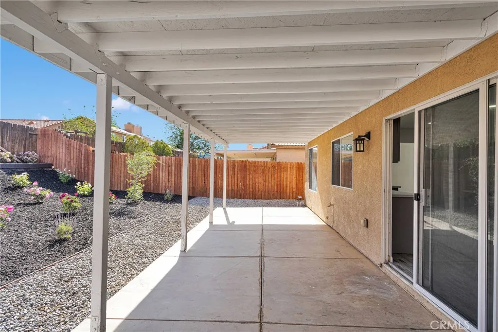 13657 Cordelia Way, Victorville, California 92392 home-pic-29