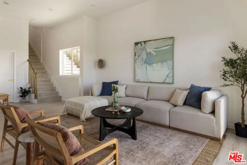 12515 N Haleh Lane, Sylmar, California 91342 home-pic-7