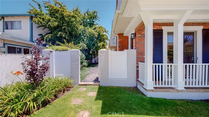 1102 Slauson Lane, Redondo Beach, California 90278
