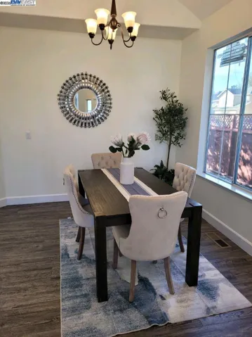 2340 Brompton Ave, Santa Rosa, California 95403