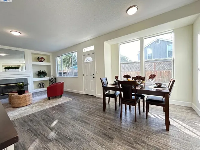 2340 Brompton Ave, Santa Rosa, California 95403