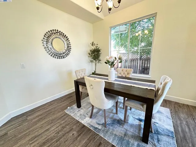 2340 Brompton Ave, Santa Rosa, California 95403