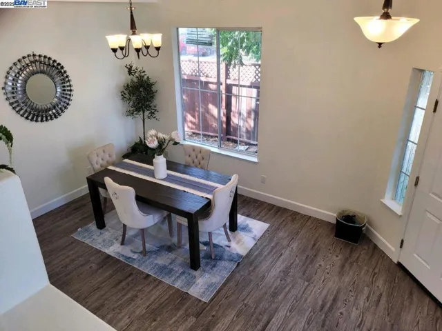 2340 Brompton Ave, Santa Rosa, California 95403